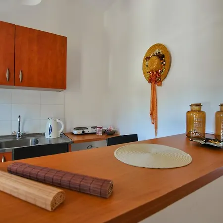 Stefanos Apartamento *